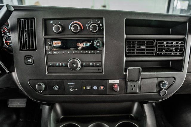New 2025 Chevrolet Express 3500 w/ Power Convenience Package RWD image 28