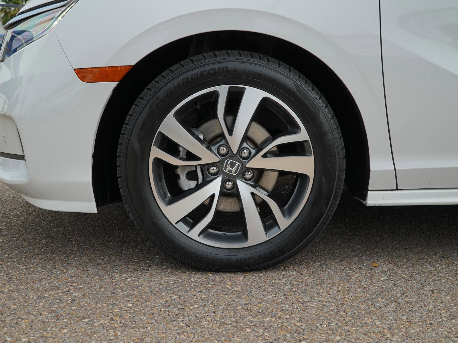 Used 2023 Honda Odyssey Touring image 12