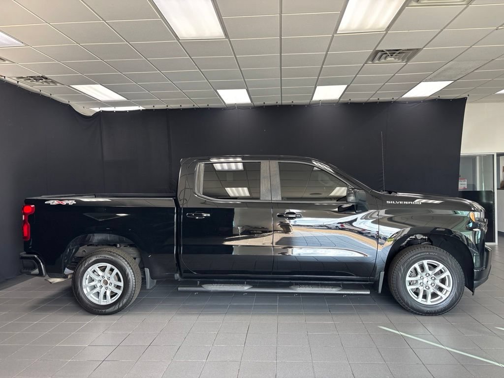 Used 2019 Chevrolet Silverado 1500 RST w/ All-Star Edition AWD/4WD image 2