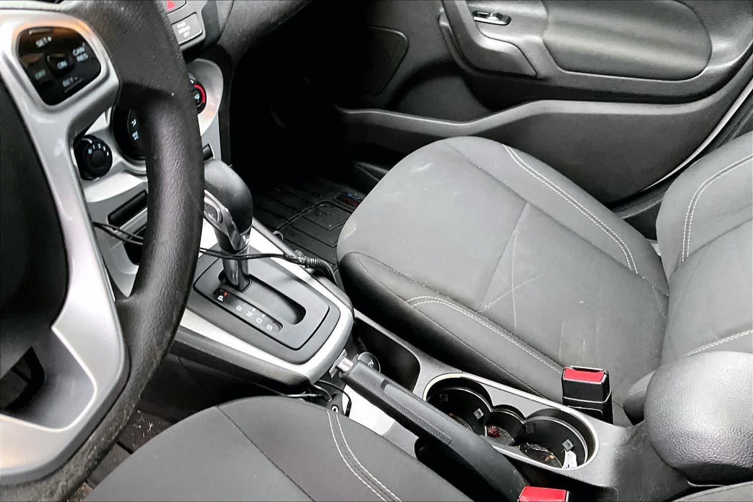 Used 2017 Ford Fiesta SE FWD image 17