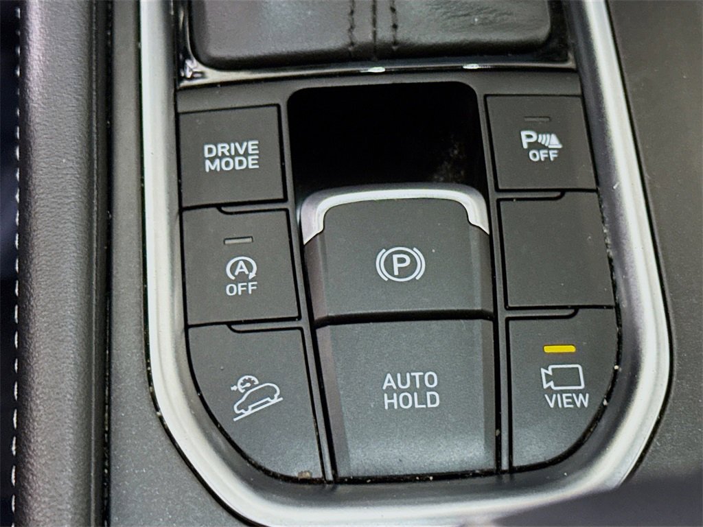 Used 2020 Hyundai Santa Fe Limited image 12