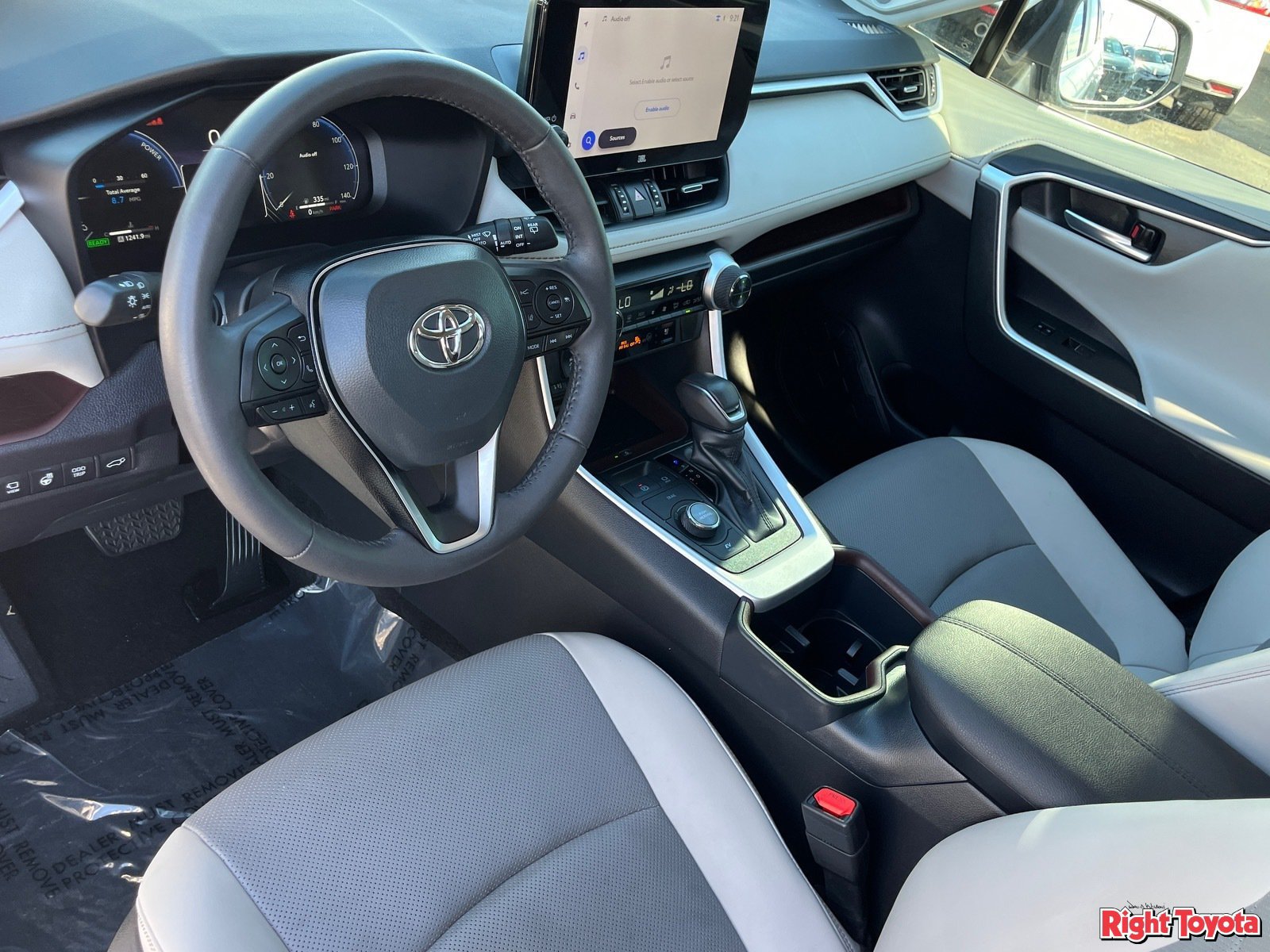 Certified 2025 Toyota RAV4 Limited w/ Advanced Technology Package AWD/4WD image 20