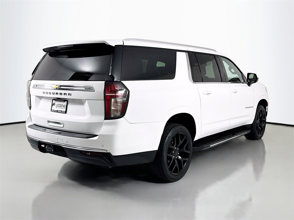 Used 2021 Chevrolet Suburban LT image 7