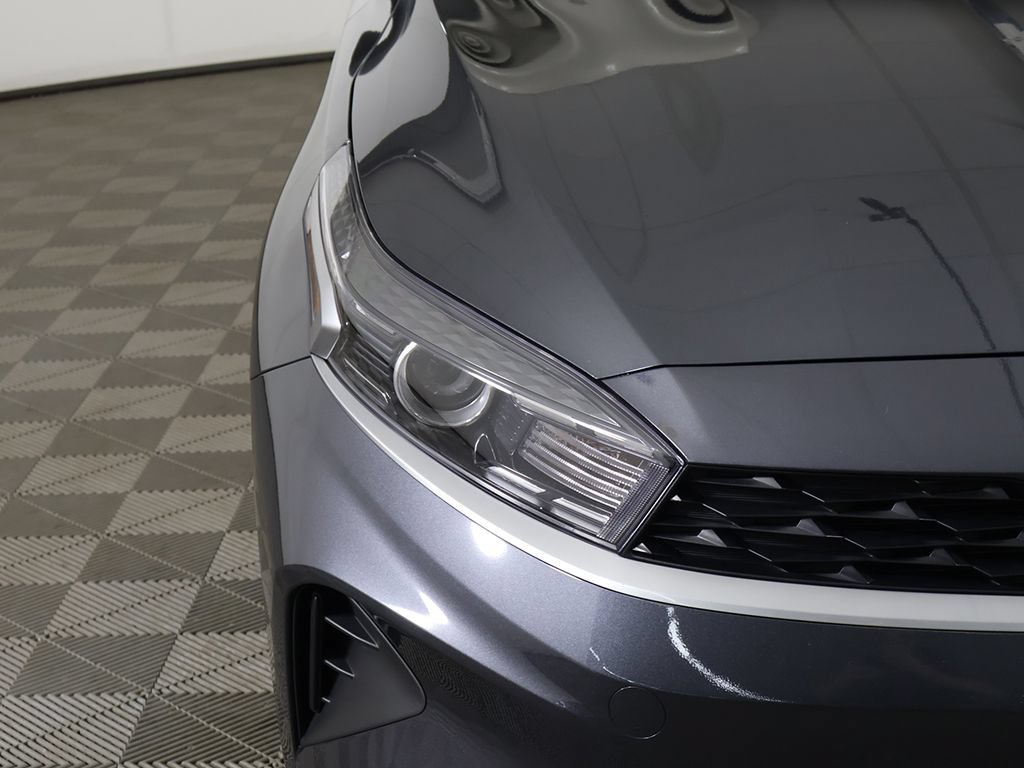 Certified 2024 Kia Forte LXS w/ LXS Technology Package FWD image 12