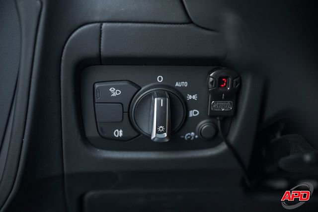 Used 2018 Audi R8 V10 w/ Premium Package image 92