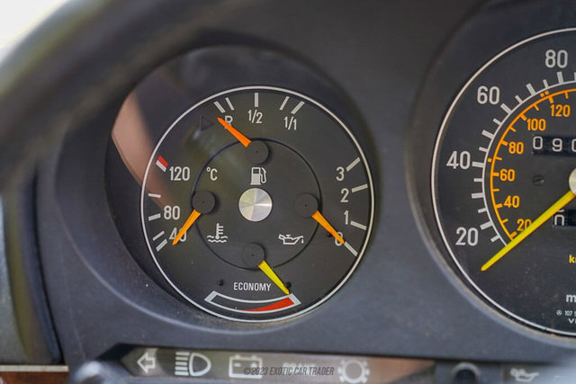 Used 1989 Mercedes-Benz 560 SL image 27