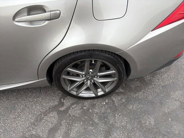 Used 2017 Lexus IS 300 F Sport w/ F Sport Package image 28