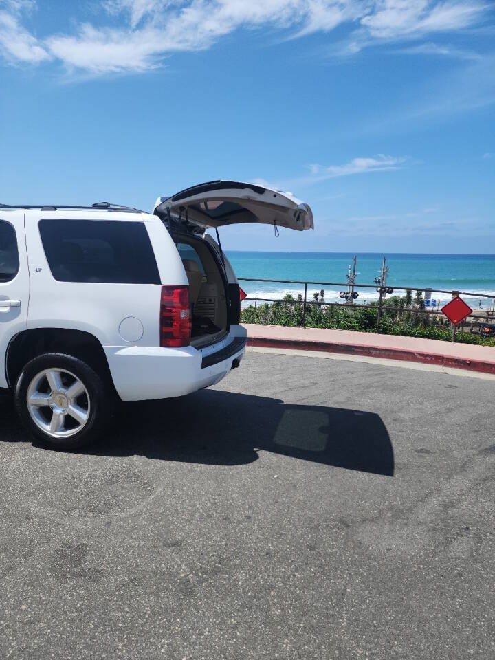 Used 2007 Chevrolet Tahoe LT w/ LT Preferred Equipment Group AWD/4WD image 7
