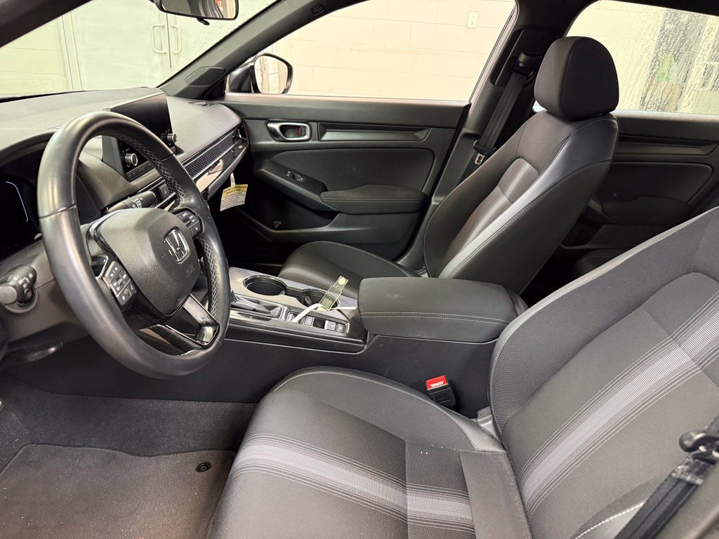 Used 2024 Honda Civic Sport image 17