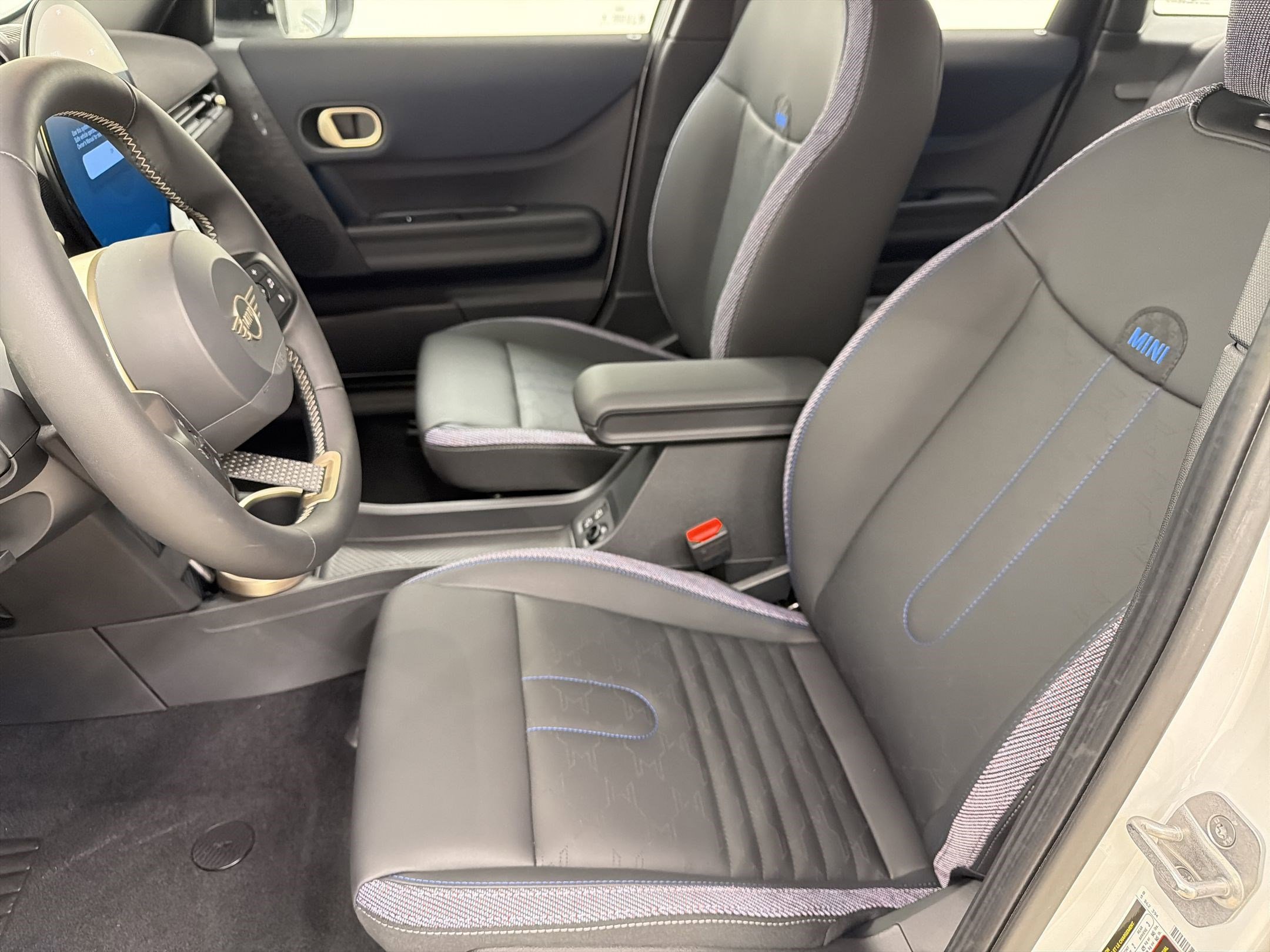 New 2026 MINI Cooper 4-Door Hardtop image 22