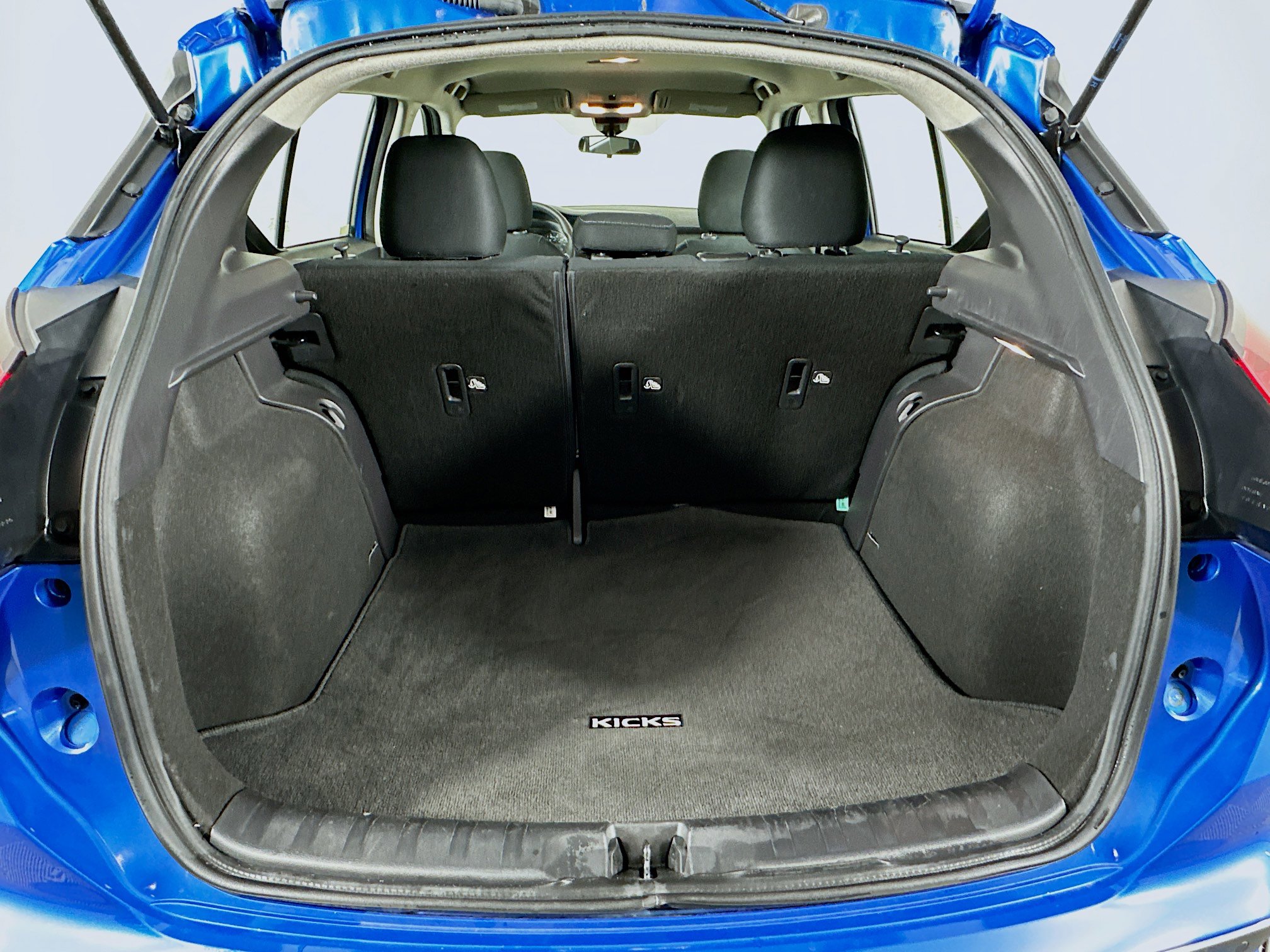 Used 2024 Nissan Kicks SV image 26