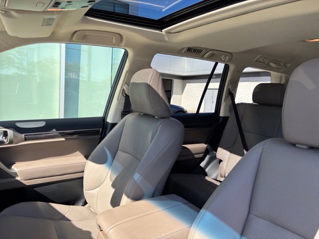 Used 2020 Lexus GX 460 Premium w/ Premium Package AWD/4WD image 24