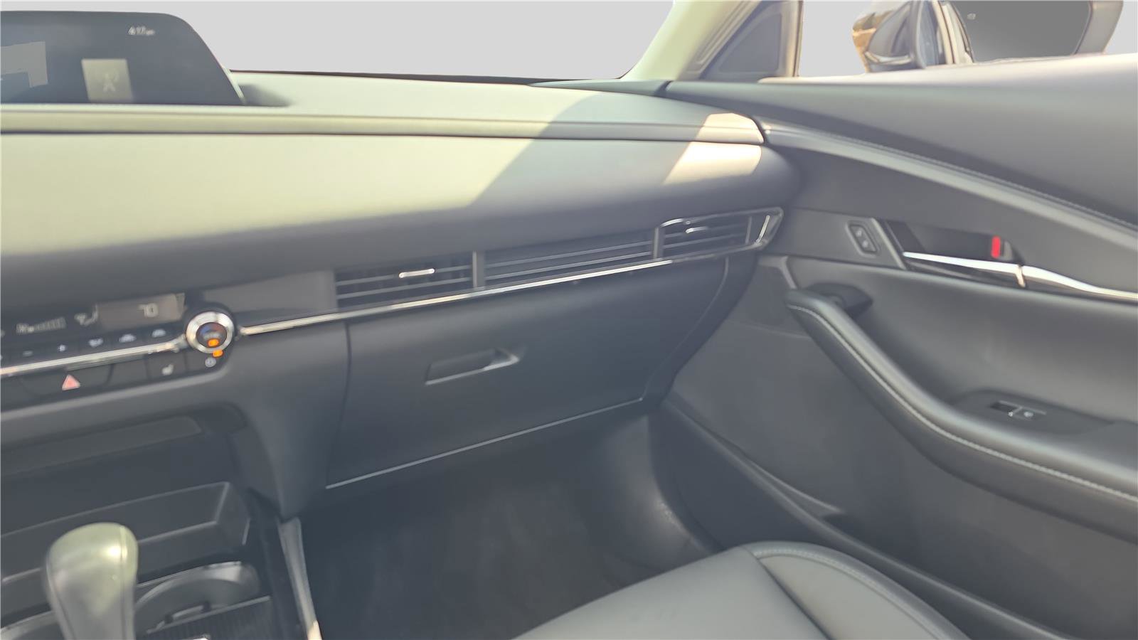 Used 2024 MAZDA CX-30 AWD 2.5 S w/ Preferred Package image 25