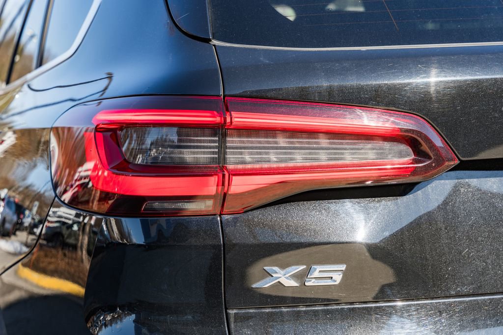 Used 2022 BMW X5 xDrive40i AWD/4WD image 8