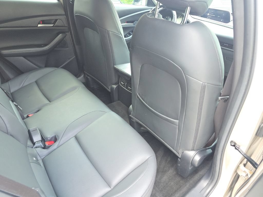 Certified 2024 MAZDA CX-30 AWD 2.5 S w/ Select Sport Pkg image 18