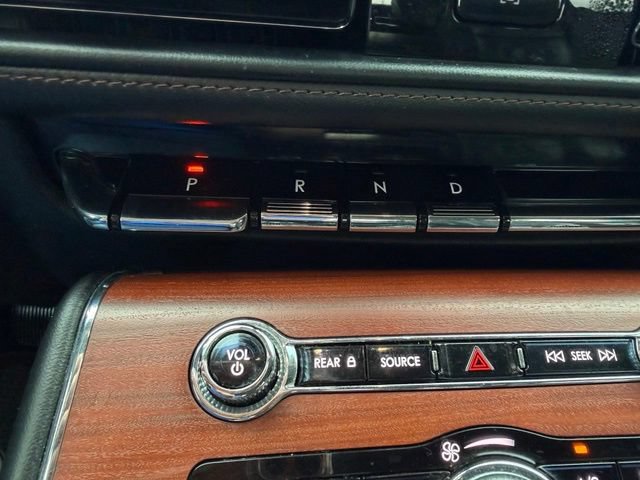 Used 2021 Lincoln Aviator Reserve w/ Elements Package Plus RWD image 23
