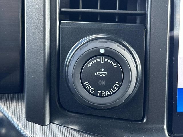 New 2025 Ford F150 Lariat w/ Equipment Group 501A Mid image 27