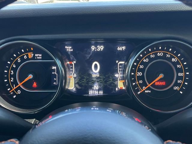 Used 2023 Jeep Gladiator Mojave AWD/4WD image 34