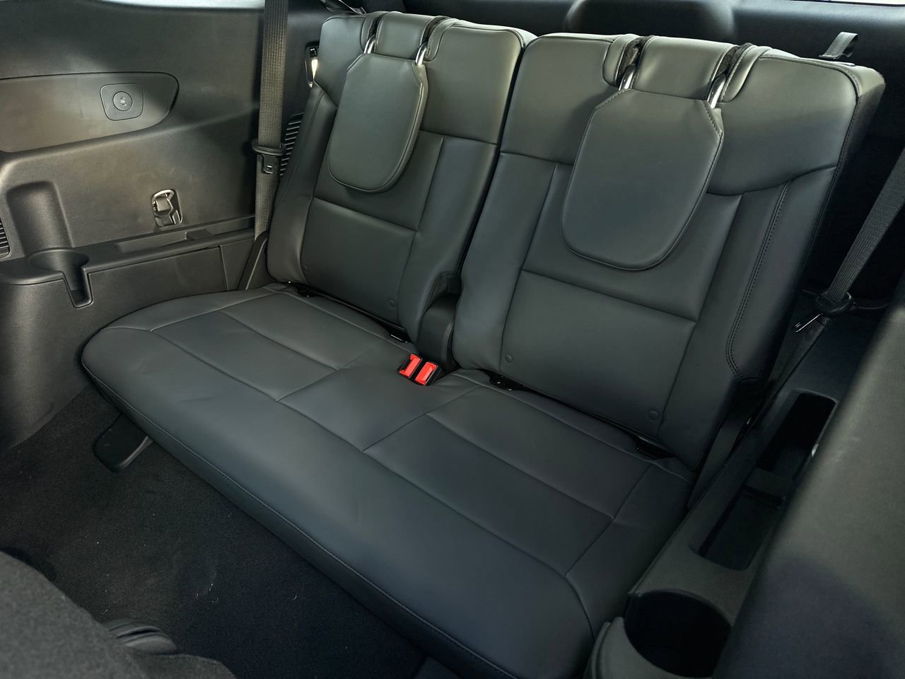 New 2026 Ford Explorer Active w/ Active Comfort Package image 17