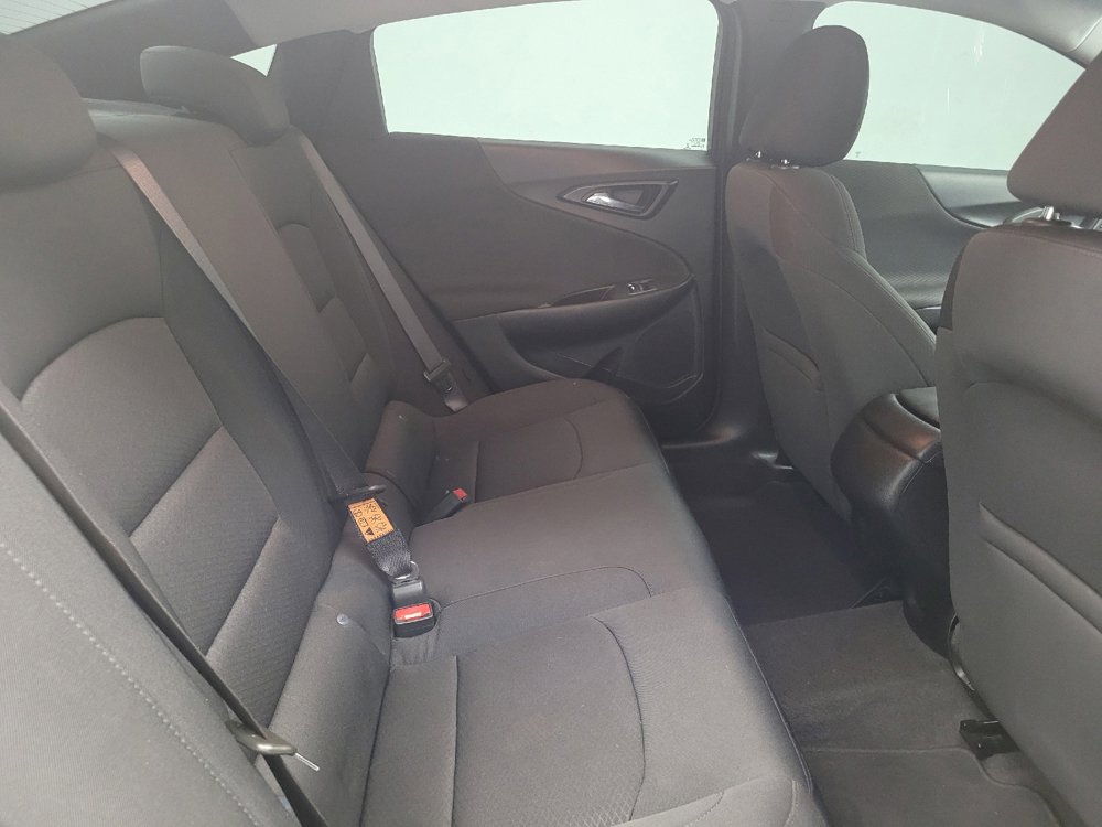 Used 2021 Chevrolet Malibu RS FWD image 19