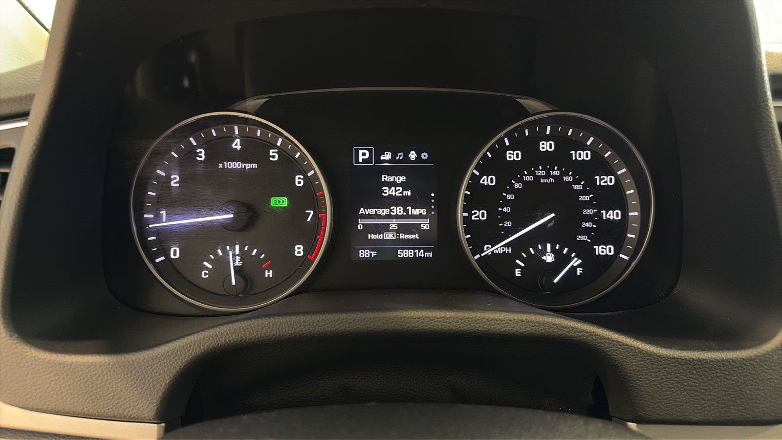 Used 2017 Hyundai Elantra Limited FWD image 13
