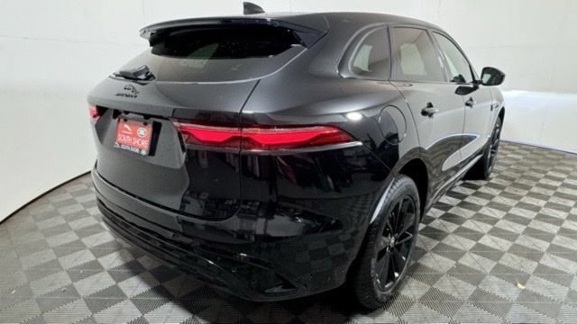 New 2026 Jaguar F-PACE R-Dynamic S AWD/4WD image 5