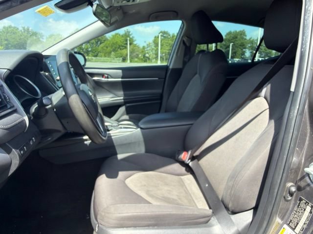 Used 2022 Toyota Camry LE FWD image 19