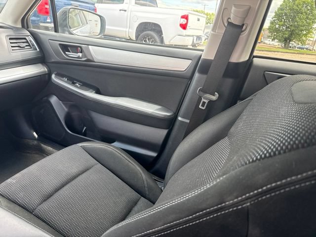 Used 2018 Subaru Outback 2.5i Premium AWD/4WD image 14