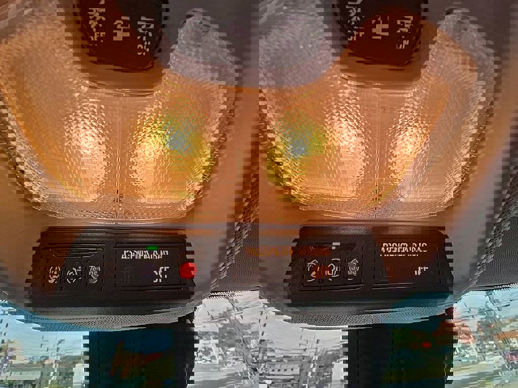 Used 2023 Chevrolet TrailBlazer LT w/ Convenience Package image 20