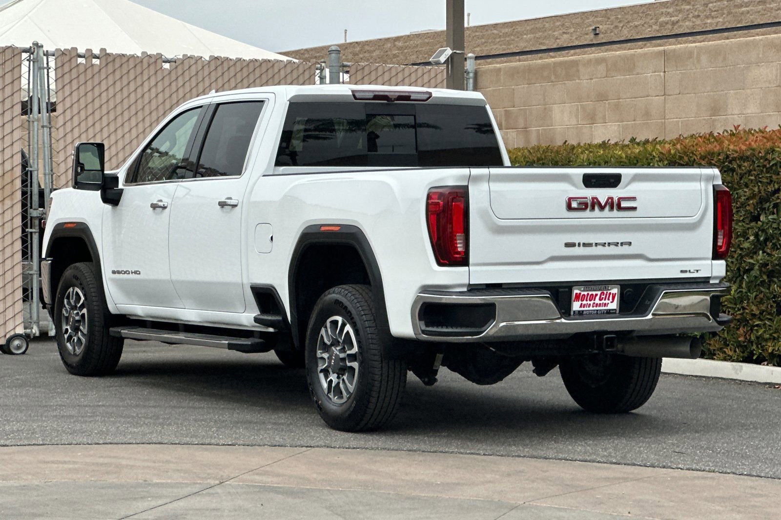 Certified 2021 GMC Sierra 2500 SLT w/ SLT Convenience Package RWD image 6