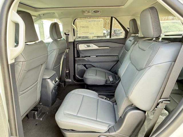 New 2026 Ford Explorer Active w/ Active Comfort Package image 14