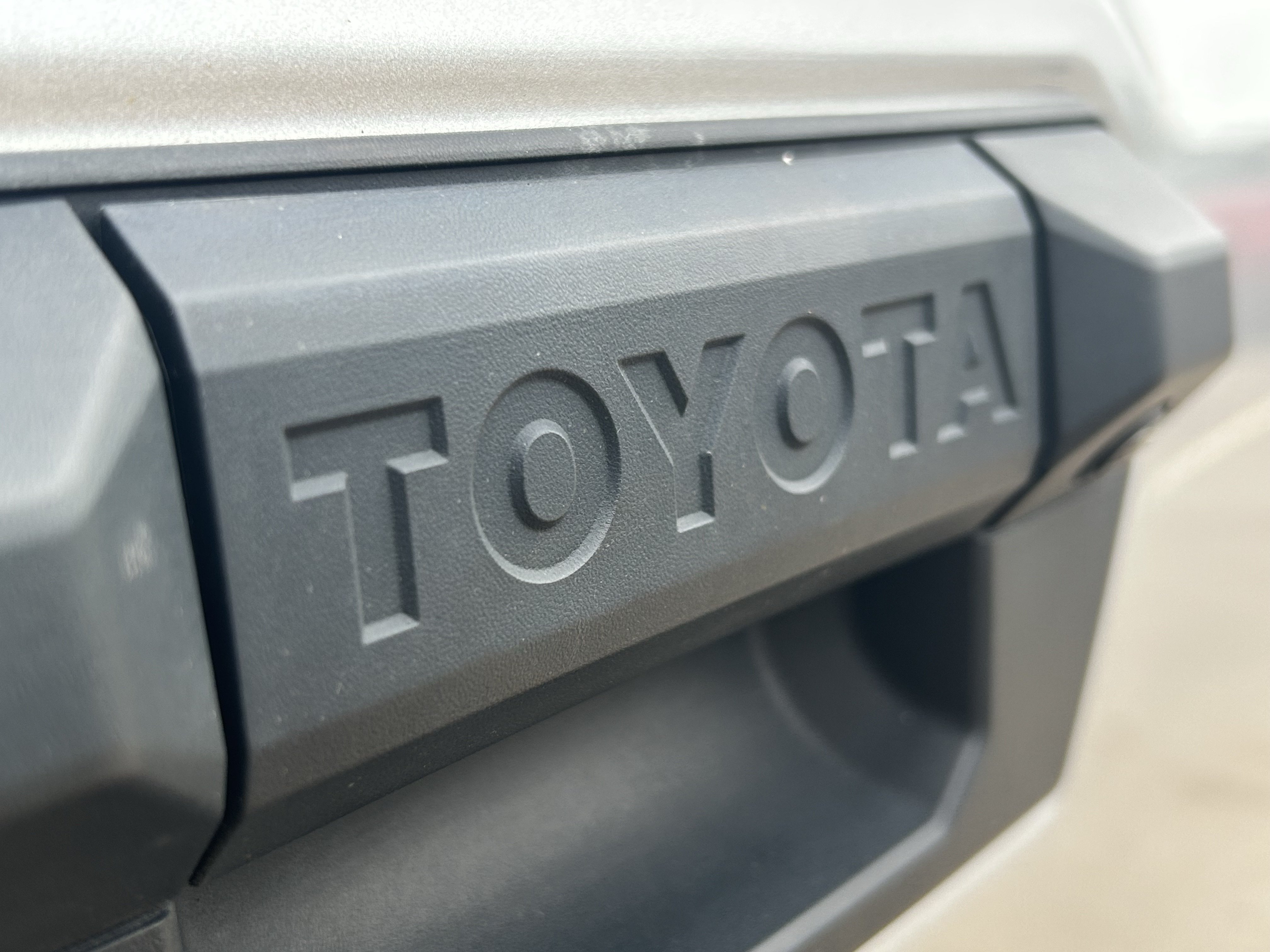 Certified 2024 Toyota Tacoma SR5 AWD/4WD image 7