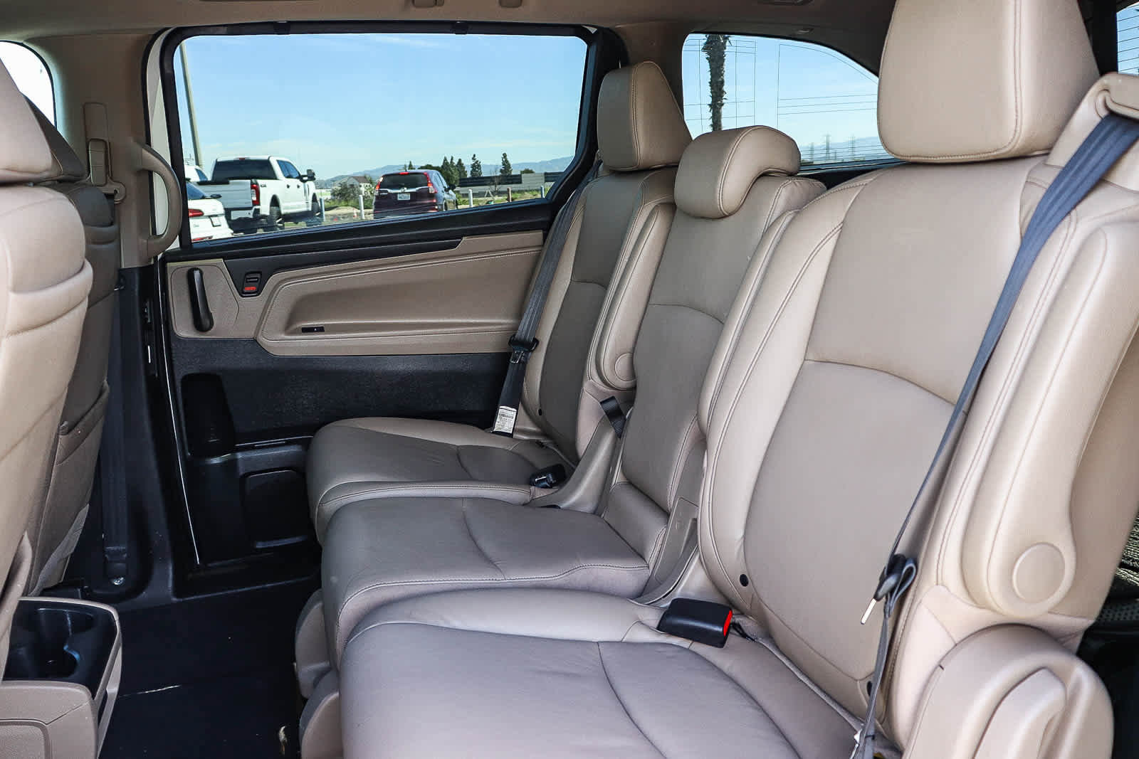 Used 2022 Honda Odyssey Touring image 23