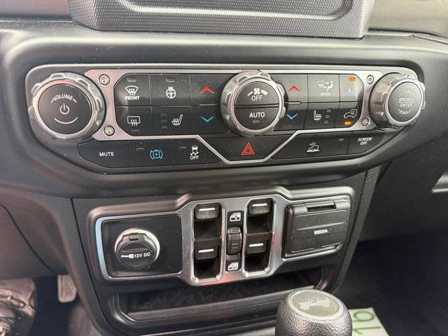 Certified 2023 Jeep Wrangler Unlimited w/ Cold Weather Group AWD/4WD image 21