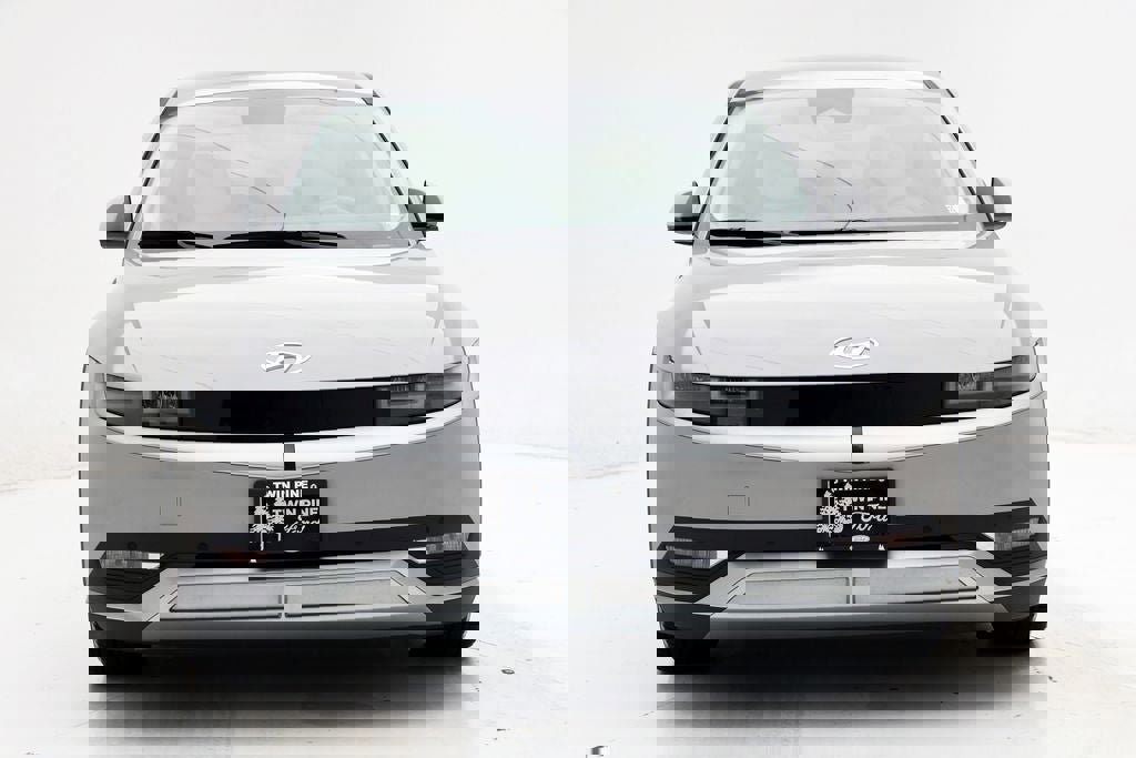 Used 2023 Hyundai Ioniq 5 SEL image 4