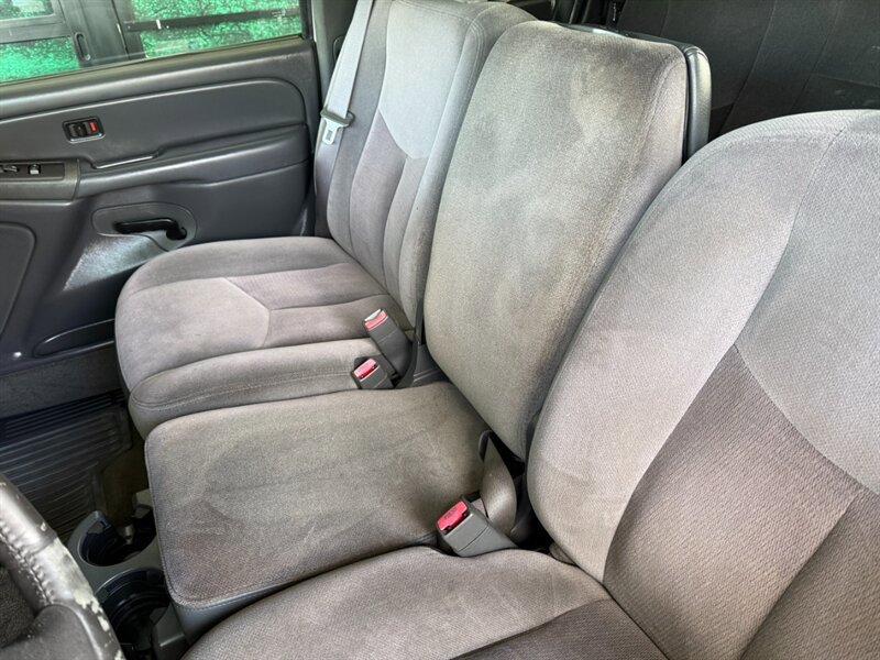 Used 2005 GMC Sierra 1500 SLE w/ Light Duty Power Package image 24