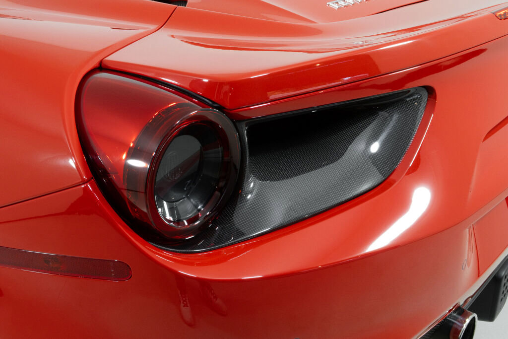 Used 2018 Ferrari 488 Spider image 18