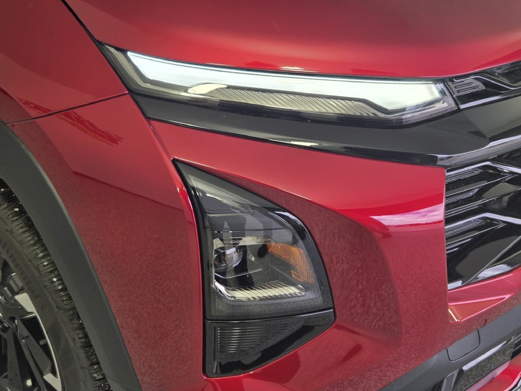 New 2026 Chevrolet Equinox RS w/ Convenience Package III FWD image 10
