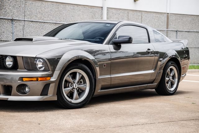 Used 2005 Ford Mustang GT Premium RWD image 39