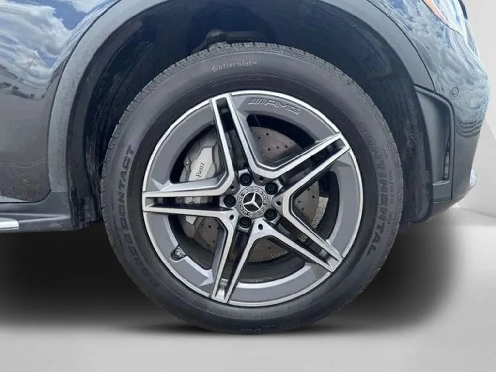 Used 2022 Mercedes-Benz GLC 300 4MATIC image 28