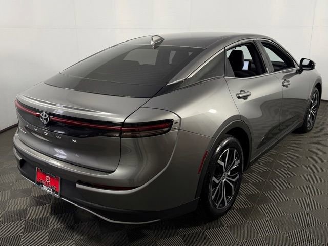 Used 2024 Toyota Crown XLE image 8