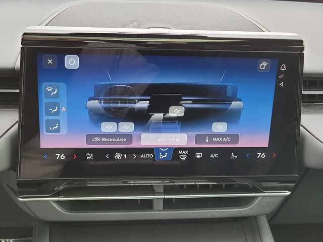 New 2026 Lincoln Nautilus Reserve AWD/4WD image 23
