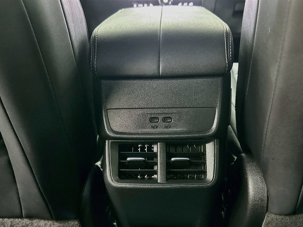 Used 2025 GMC Terrain Elevation w/ Elevation Premium Package AWD/4WD image 26