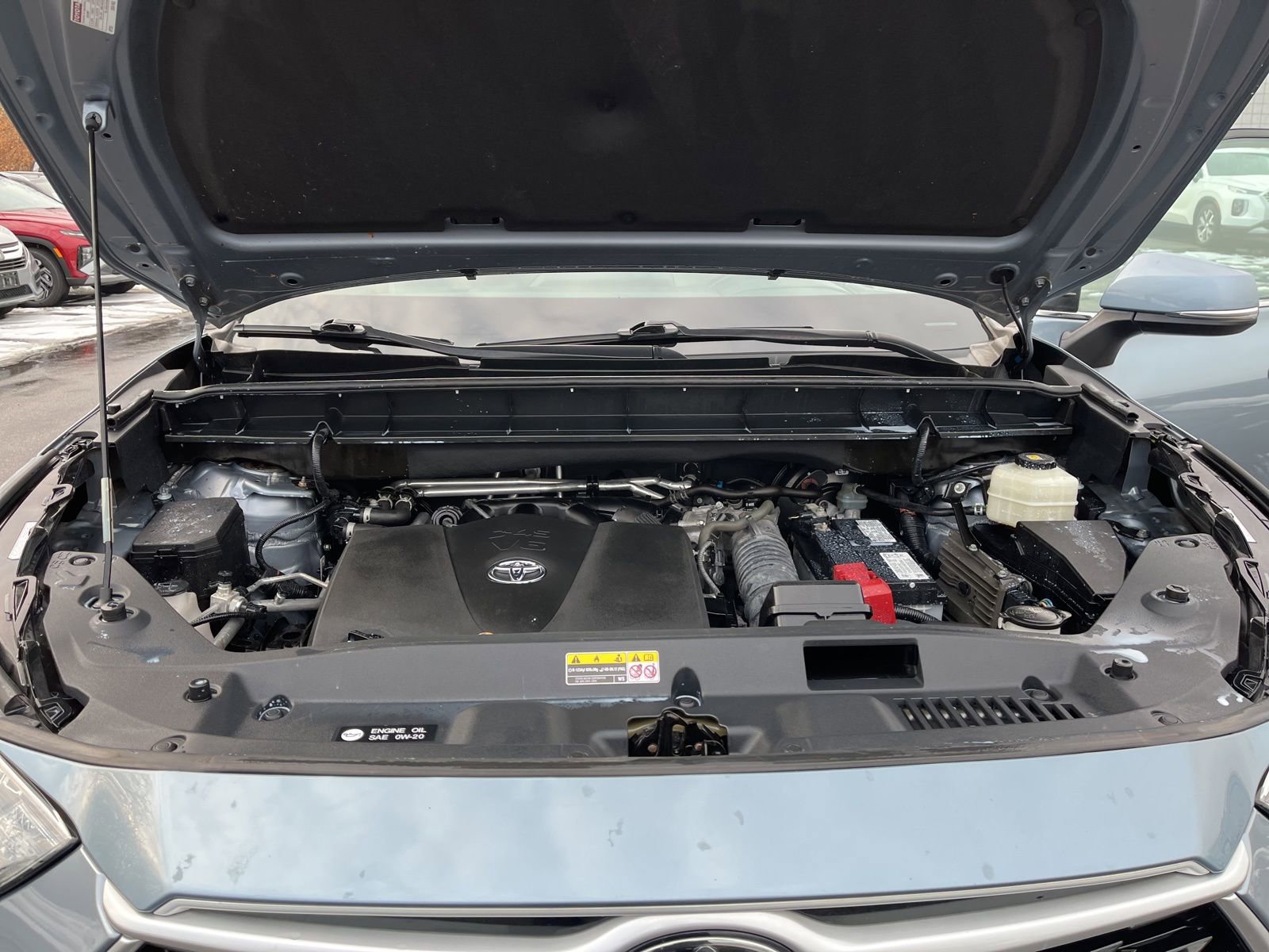 Used 2020 Toyota Highlander XLE AWD/4WD image 42