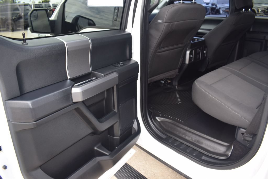 Used 2015 Ford F150 XLT w/ Equipment Group 302A Luxury RWD image 11