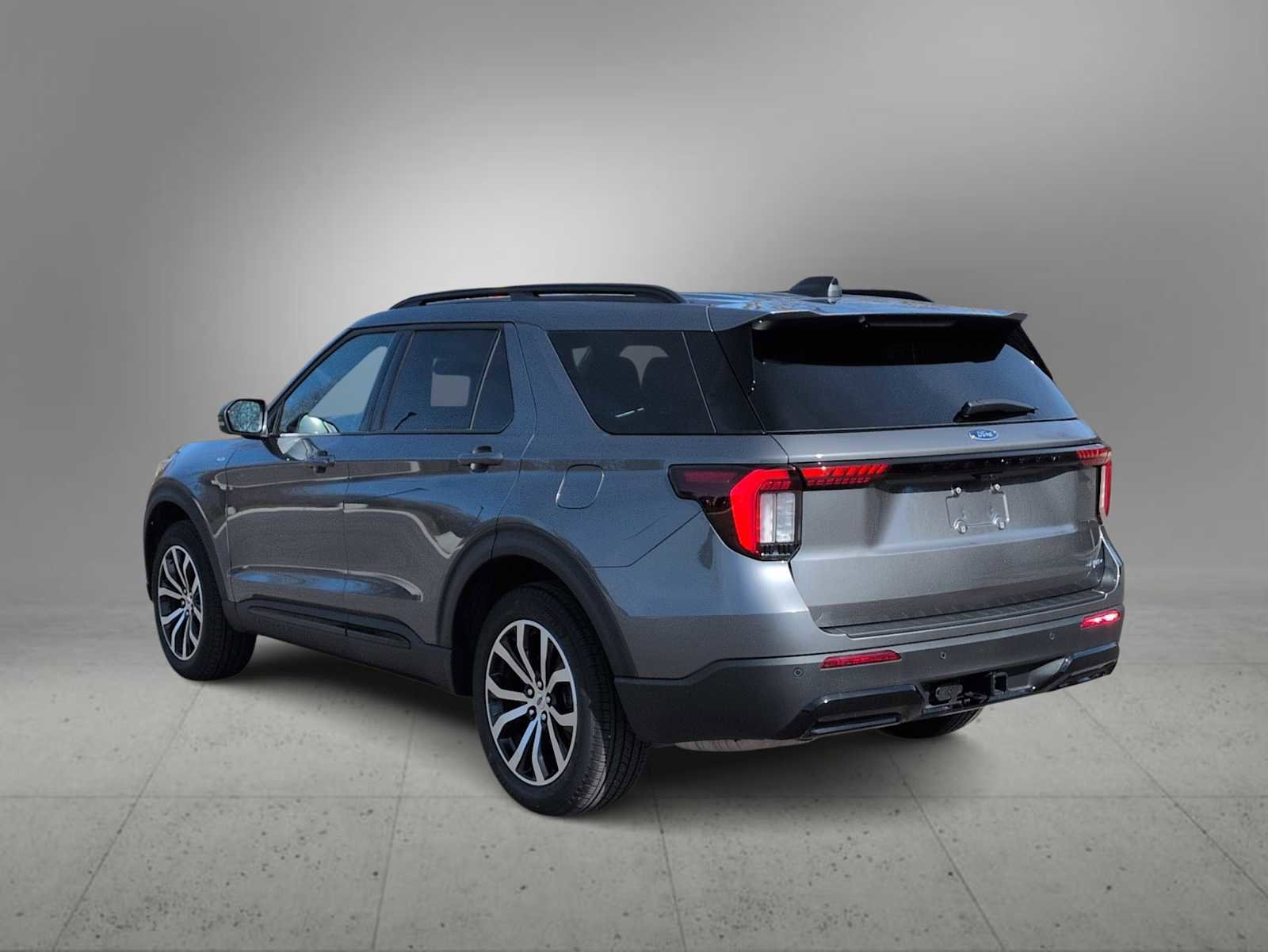 Used 2026 Ford Explorer ST-Line image 6