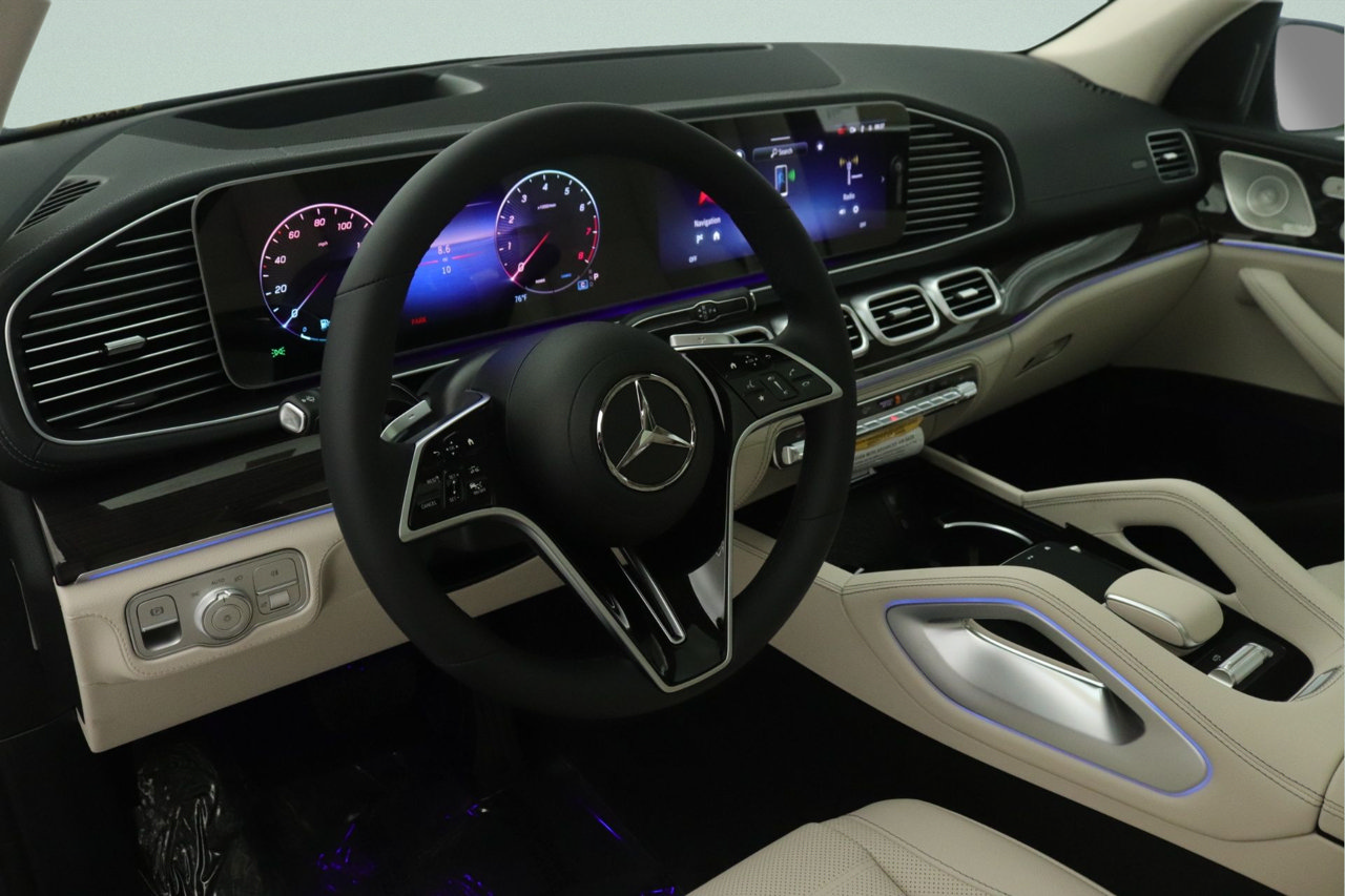 New 2026 Mercedes-Benz GLE 580 4MATIC image 4