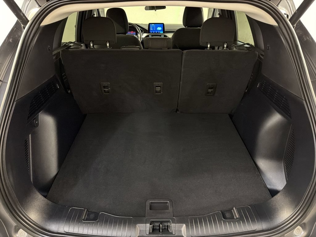 Certified 2024 Ford Escape Active w/ Cold Weather Package FWD image 33