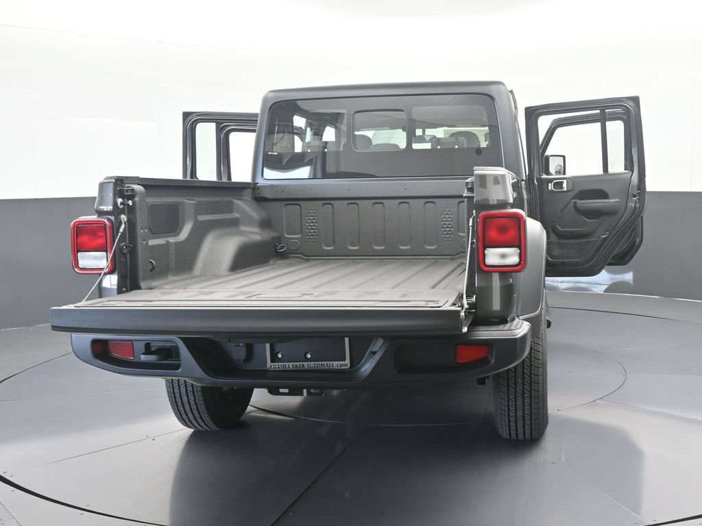 New 2026 Jeep Gladiator Sport AWD/4WD image 65