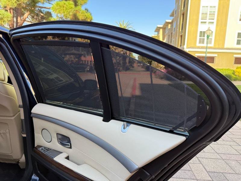 Used 2007 BMW 750i RWD image 50